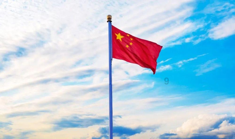 梅德韦杰夫:美国或长期陷入民间对立的深渊