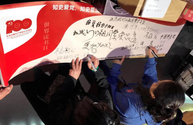 《要久久爱》首播三集，评价出炉